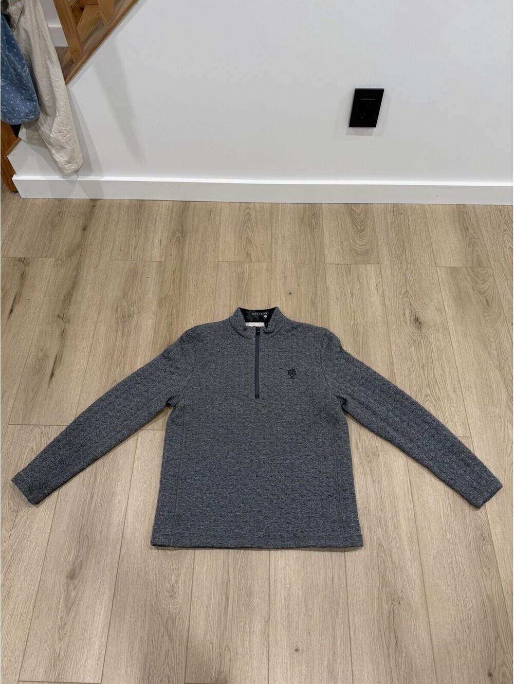 Greyson Quilted 1/4 Zip Sweater Men's Wyanet Quarter-Zip Gray Size Medium